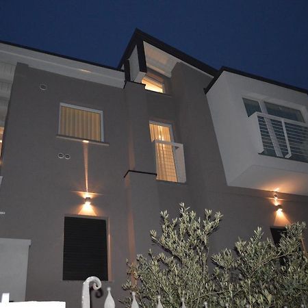 B&B Gardacharme Ντεζεντσάνο ντελ Γκάρντα Εξωτερικό φωτογραφία