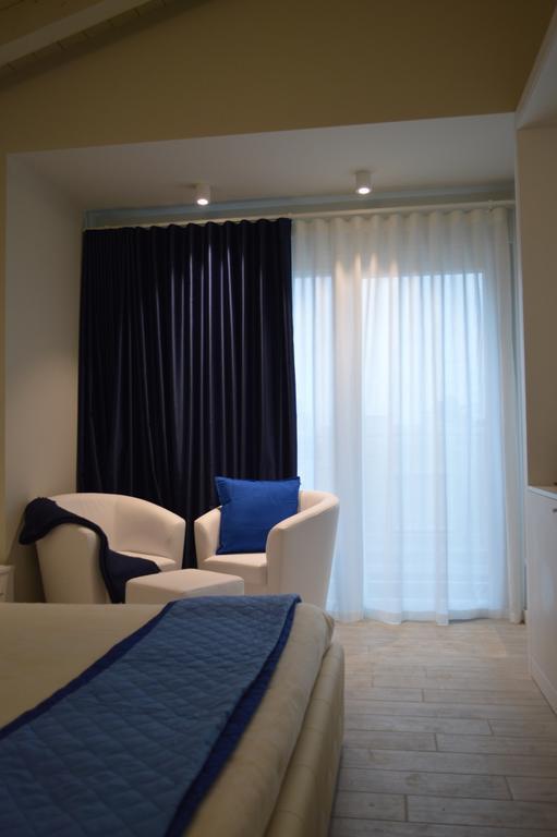 B&B Gardacharme Ντεζεντσάνο ντελ Γκάρντα Εξωτερικό φωτογραφία