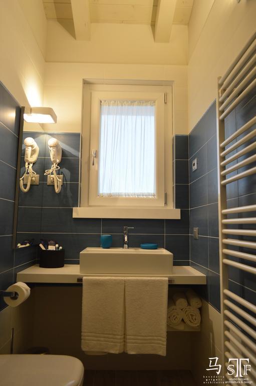 B&B Gardacharme Ντεζεντσάνο ντελ Γκάρντα Εξωτερικό φωτογραφία