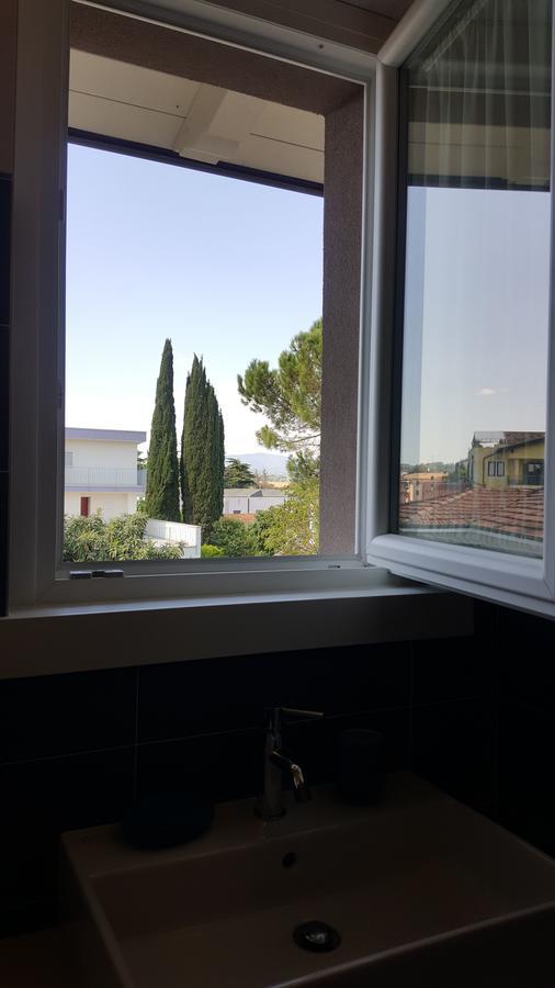 B&B Gardacharme Ντεζεντσάνο ντελ Γκάρντα Εξωτερικό φωτογραφία