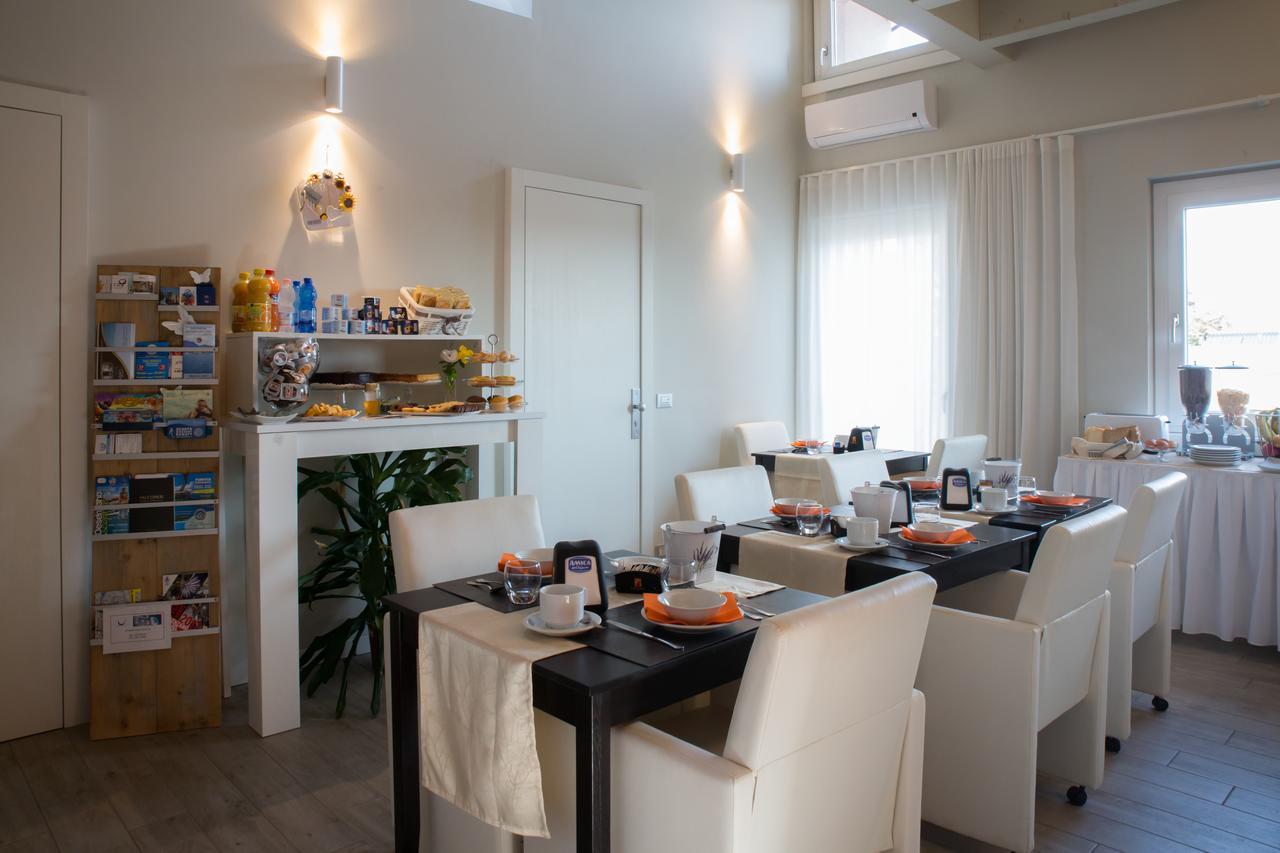 B&B Gardacharme Ντεζεντσάνο ντελ Γκάρντα Εξωτερικό φωτογραφία